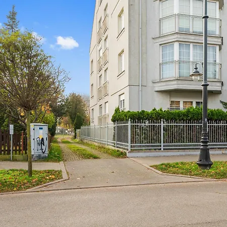Appartement Palm With Terrace & Parking By Lion *