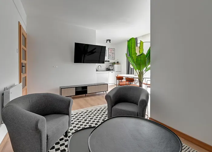 Apartment Palm With Terrace & Parking By Lion