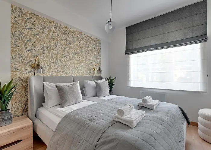 Palm With Terrace & Parking By Lion Apartment *