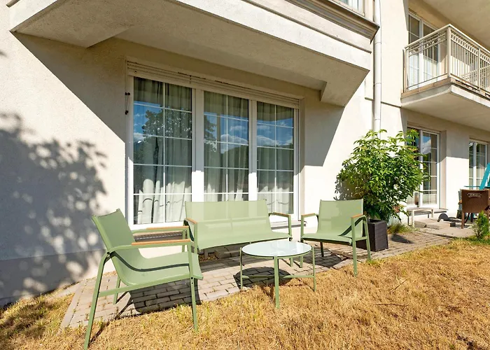 Palm With Terrace & Parking By Lion Apartment Sopot